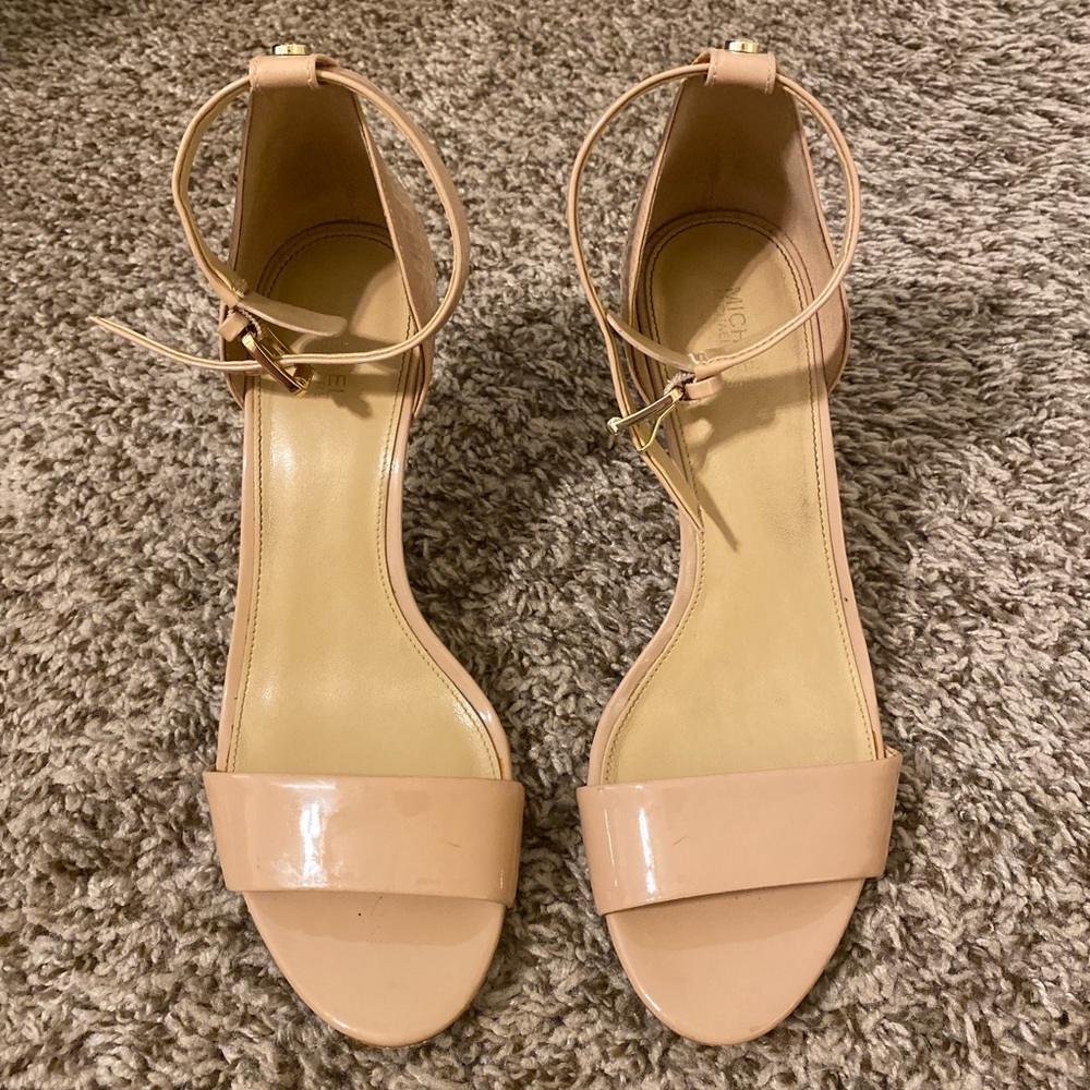 Michael Kors Nude Heel